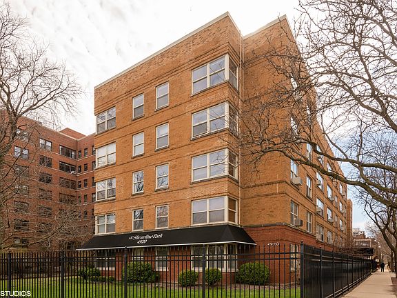 5th image of 4920 N Marine Dr APT 110