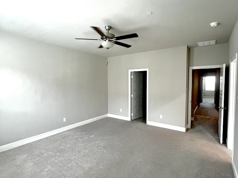 329 Colusa Dr — Photo 11