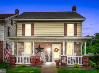 82 Main St, York, PA 17406