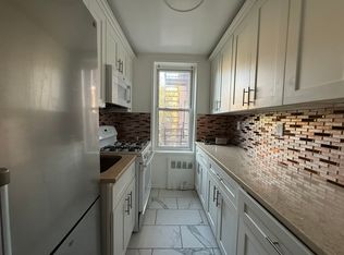 6259 108th St APT 4K, Flushing, NY 11375