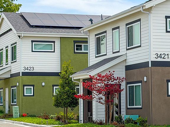 3rd image of 3419 Atlas St #3433-01