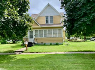 201 N Cedar St, Jefferson, IA 50129