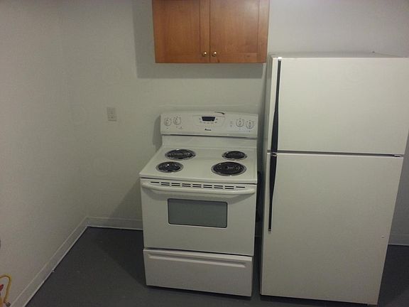 3rd image of 169 N 600 W