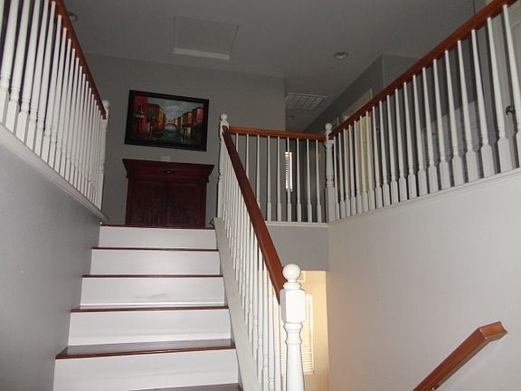 4th image of 35640 Winkler St