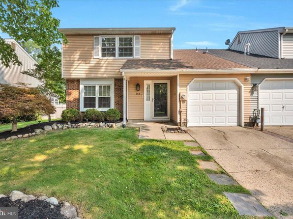 166 Stratton Ln