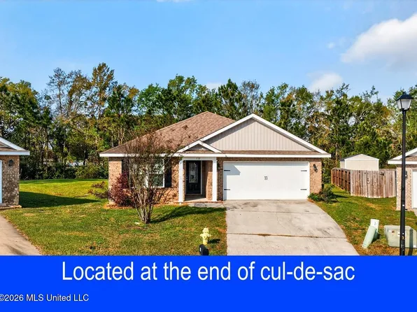 539 W Marigold Dr, Long Beach, MS 39560