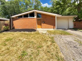 824 Cascade Rd, Cincinnati, OH 45240