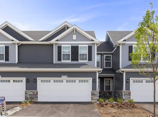 1733 Stable Ln, Aurora, IL 60503