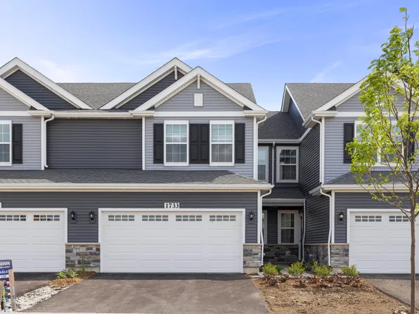 1733 Stable Ln, Aurora, IL 60503