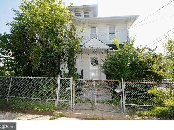 815 Chestnut St, Paulsboro, NJ 08066