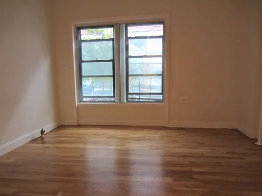 Rented by Bohemia Realty Group | media 14