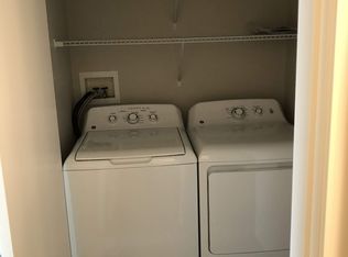 2121 Ethel St #204, Kelowna, BC V1Y 2Z6