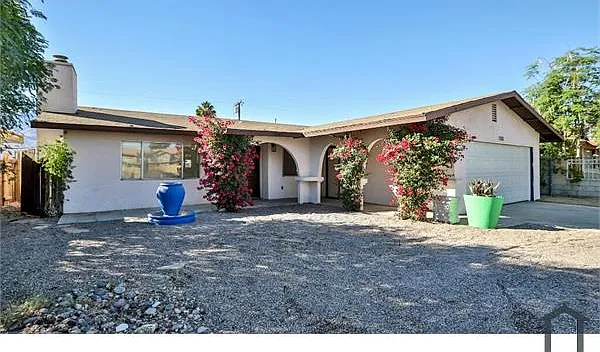 32905 Wishing Well Trl — Photo 1