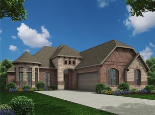 131 Red Pine Dr, Red Oak, TX 75154
