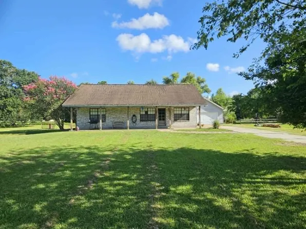 8387 Glenbrook Dr, Beaumont, TX 77705