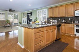 Kitchen_Hi-Res-10014256