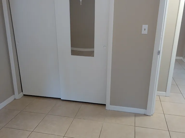 25 Crescent Lake Dr — Photo 8