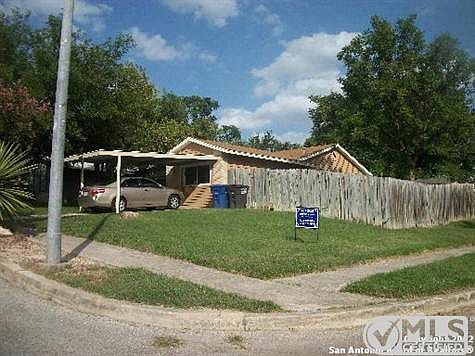 5th image of 14302 Angus St