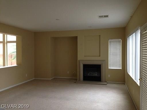 3rd image of 10676 Isola Bella St