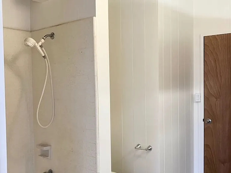 5158 Kilauea Ave — Photo 12