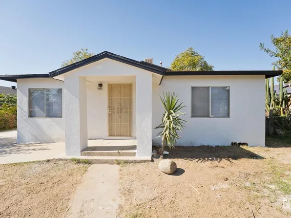9904 Waco Ave, Lamont, CA 93241