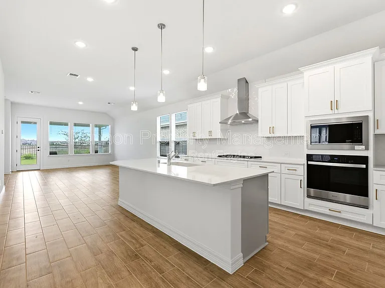 19131 Pink Grapefruit St — Photo 10