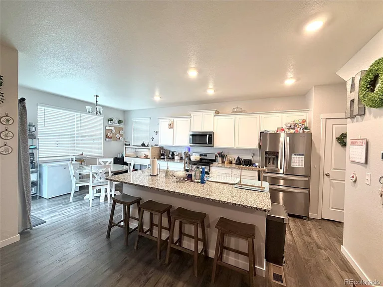 204 Coyote St — Photo 3