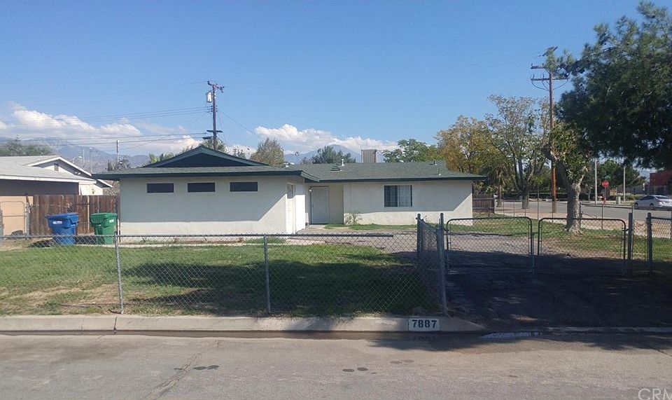 1st image of 7887 Dundee Ave