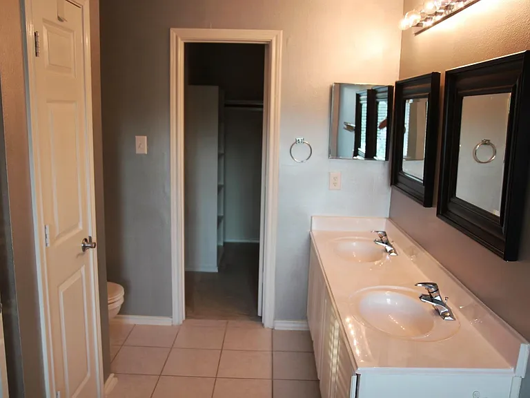 142 N Camellia Grove Cir — Photo 25