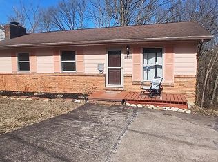 2309 S Walnut Dr, Saint Albans, WV