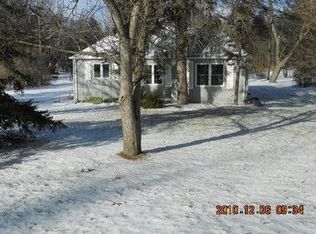 4015 Sashabaw Rd, Waterford, MI 48329