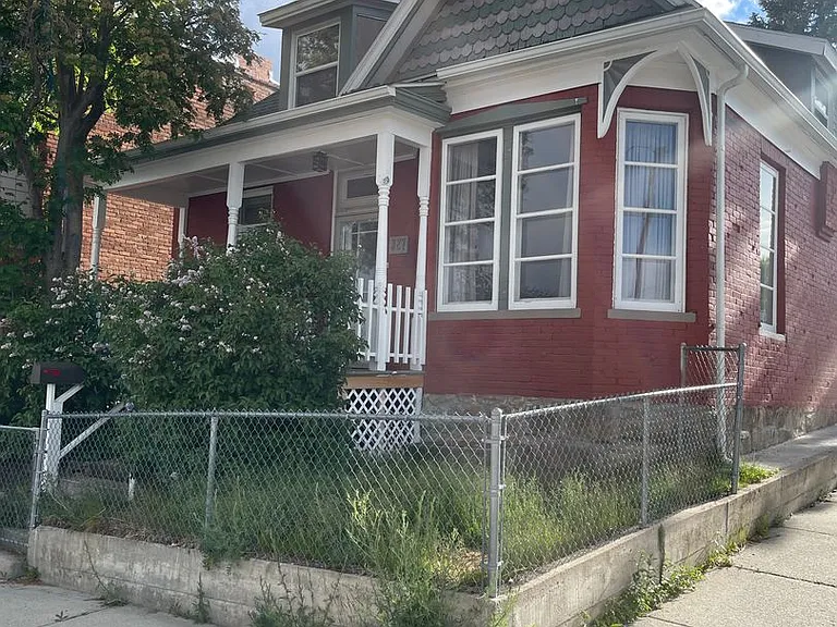 327 N Alabama St — Photo 2