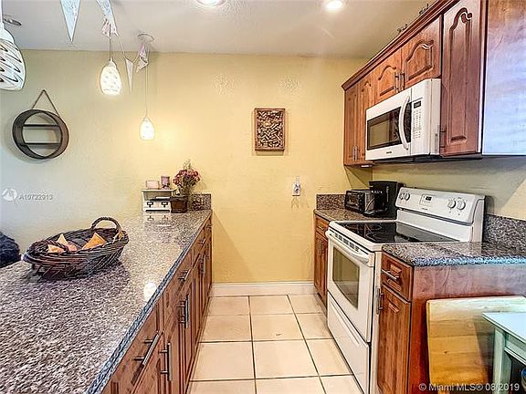 2nd image of 3038 Coral Ridge Dr #118C