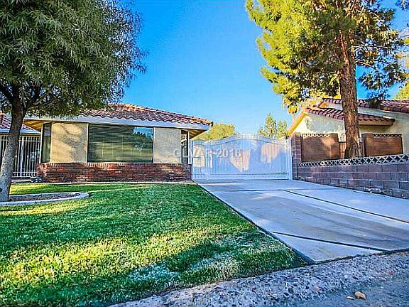 4th image of 1524 Siboney Dr