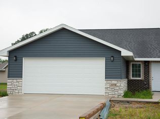 2161 Cheyenne Way, Asbury, IA 52002