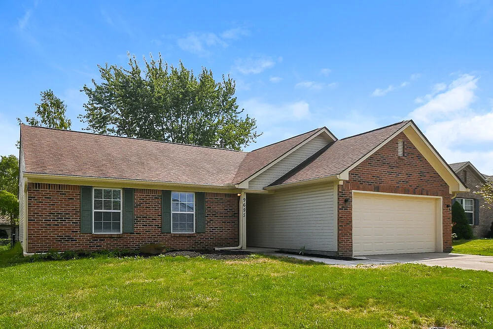 3 bed, 2.0 bath, 1409 sqft, $2,175 — Photo 1