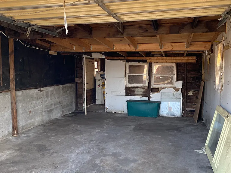 1115 N Dewey St — Photo 5