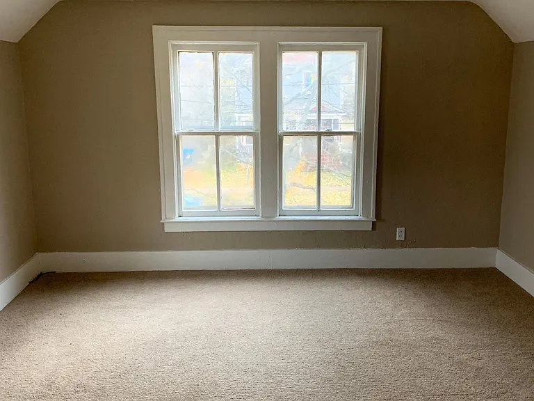 611 Oak St #3 — Photo 6