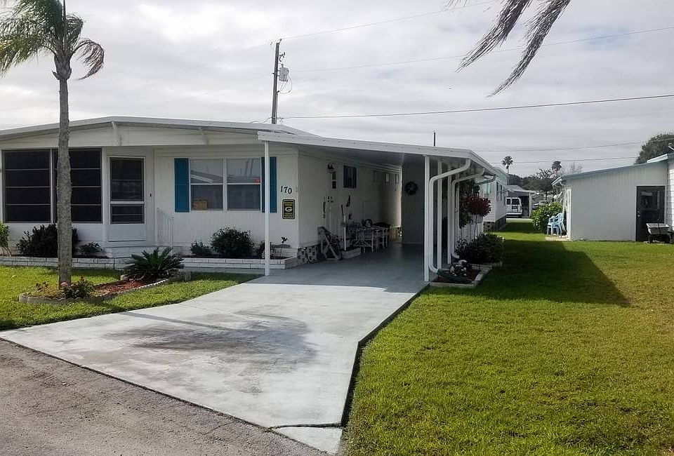 1st image of 170 Valencia Dr