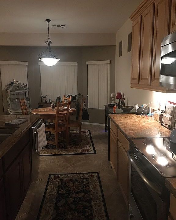 1st image of 42505 W Candyland Pl