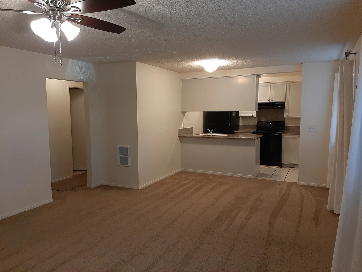2645 Yardarm Ave — Photo 2