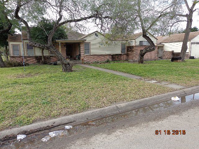 1st image of 919 S 12th St