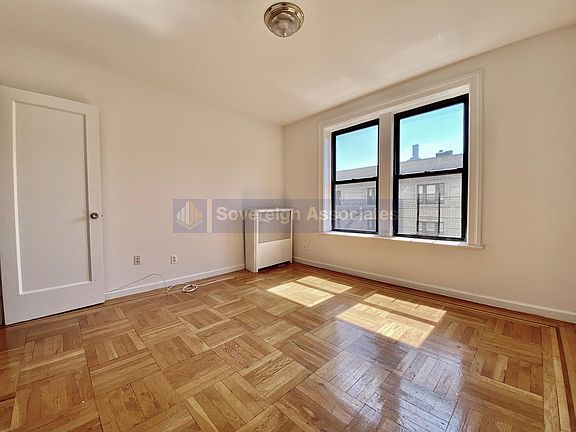 4th image of 44 Bennett Ave #6I