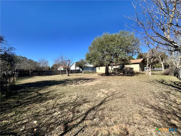 1501 Earle St, San Marcos, TX 78666