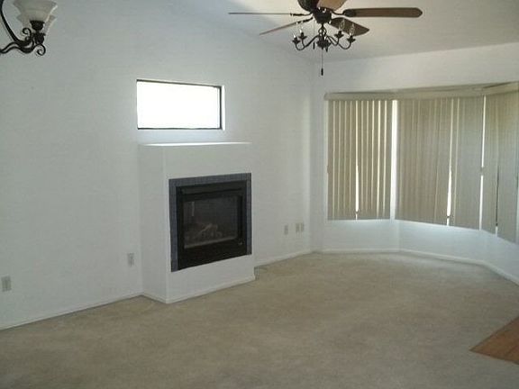 2nd image of 15 Windbridge Ln