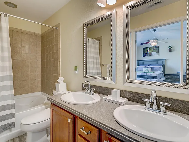 1033 Burning Bush Point — Photo 13