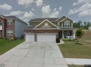 1409 Red Oak Plantation Dr, Ballwin, MO 63021