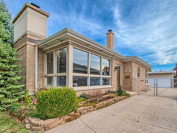 2nd image of 3525 Elder Ln