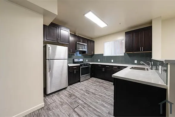 5 bed, $3,950 — Photo 3
