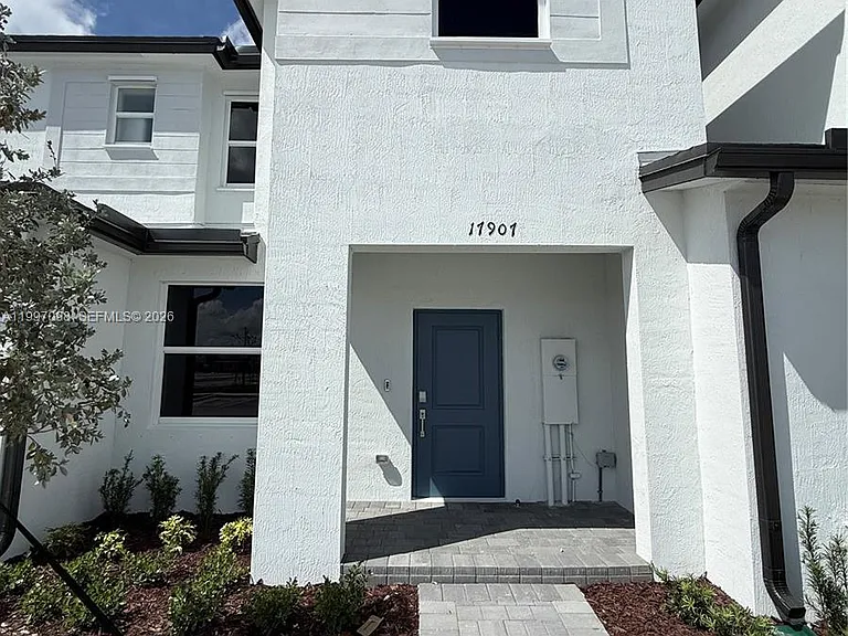 17907 SW 356th Ter #17907 — Photo 1